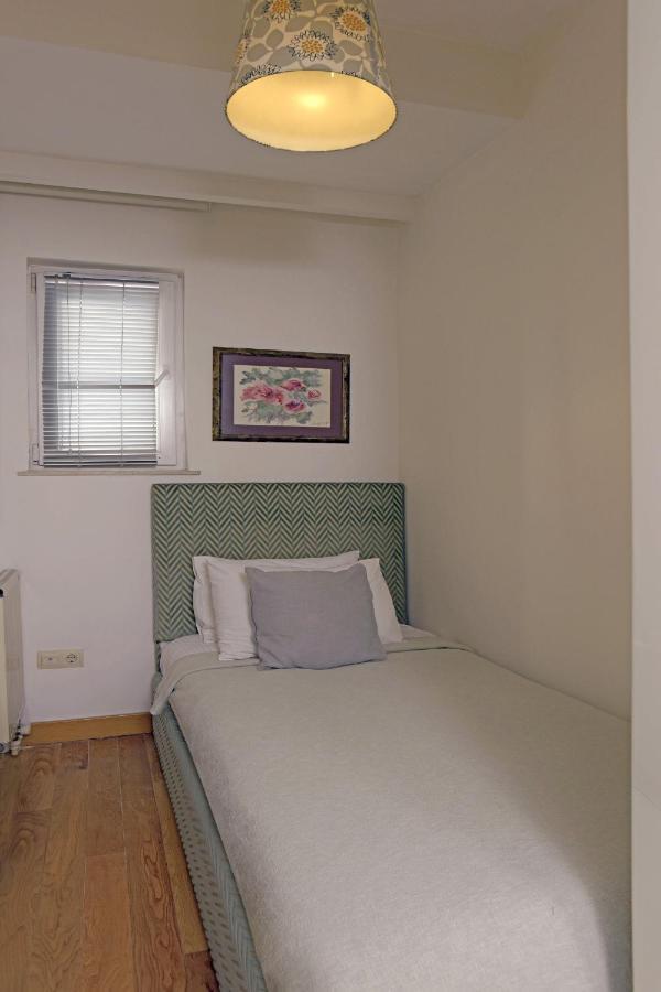 Cheya Taksim Bnb Gumussuyu Istanbul City Center Comfort Residence Exteriör bild